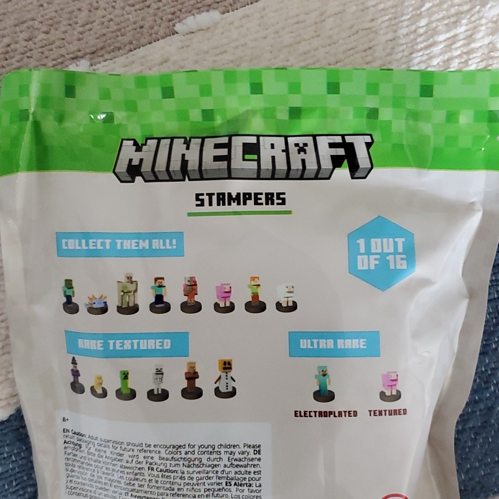 MINECRAFT Special Edition Surprise Character Pack - Picture 3 of 3